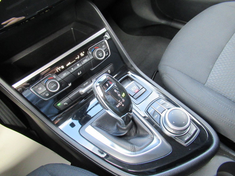 Photo 13 de l'offre de BMW SERIE 2 GRAN TOURER (F46) 218DA 150CH  BUSINESS DESIGN à 24990€ chez J'NOV AUTO