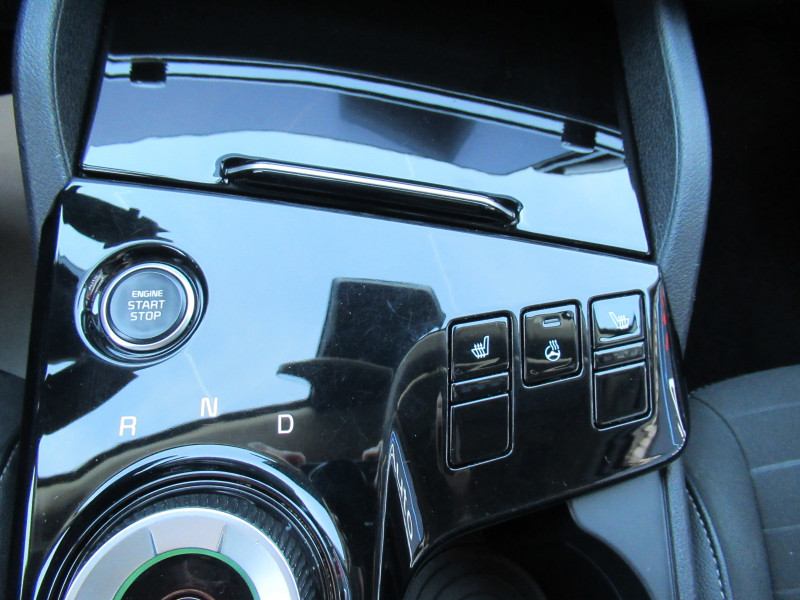 Photo 14 de l'offre de KIA SPORTAGE 1.6 CRDI 136CH MHEV  DESIGN DCT7 4X2 à 24990€ chez J'NOV AUTO