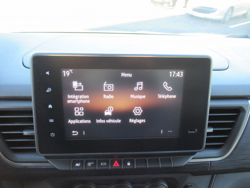 Photo 9 de l'offre de RENAULT TRAFIC III FG L2H1 3T 2.0 BLUE DCI 130CH GRAND CONFORT à 23990€ chez J'NOV AUTO