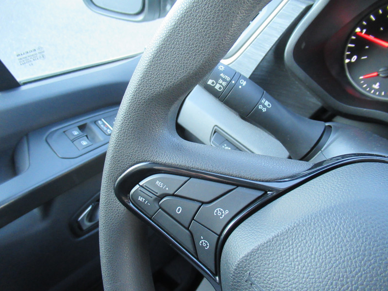 Photo 15 de l'offre de RENAULT TRAFIC III FG L2H1 3T 2.0 BLUE DCI 130CH GRAND CONFORT à 23990€ chez J'NOV AUTO