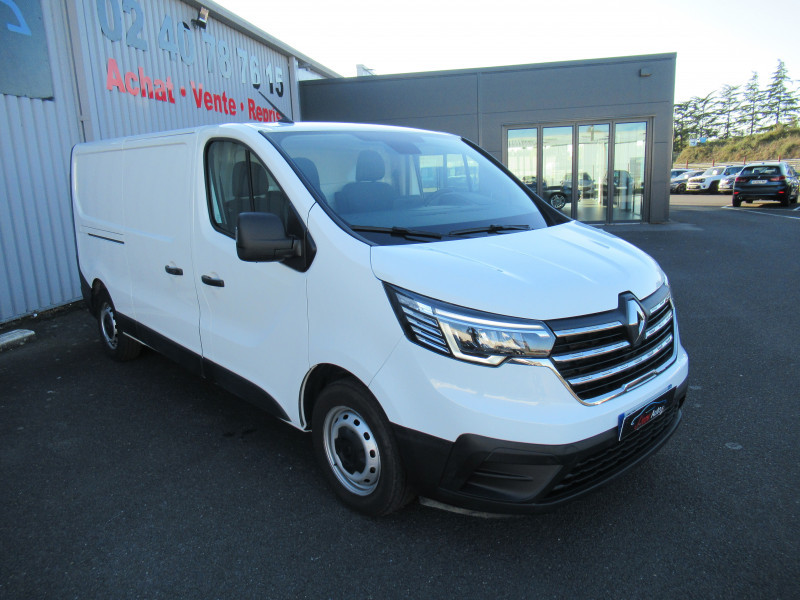 Photo 2 de l'offre de RENAULT TRAFIC III FG L2H1 3T 2.0 BLUE DCI 130CH GRAND CONFORT à 23990€ chez J'NOV AUTO