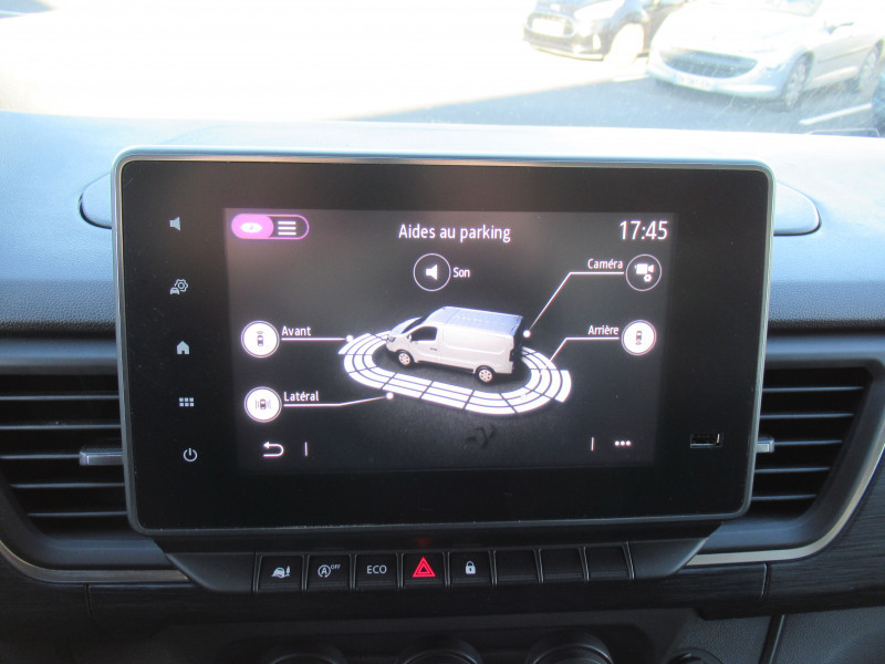 Photo 12 de l'offre de RENAULT TRAFIC III FG L2H1 3T 2.0 BLUE DCI 130CH GRAND CONFORT à 23990€ chez J'NOV AUTO