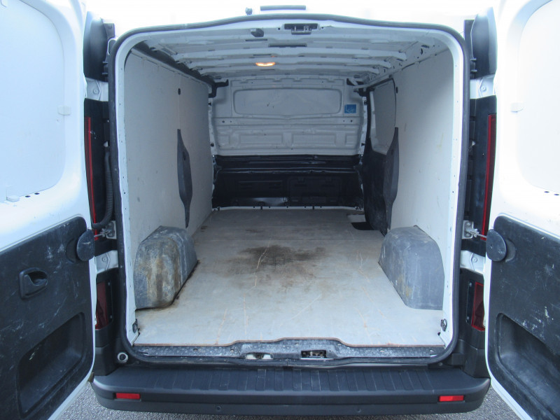 Photo 5 de l'offre de RENAULT TRAFIC III FG L2H1 3T 2.0 BLUE DCI 130CH GRAND CONFORT à 23990€ chez J'NOV AUTO