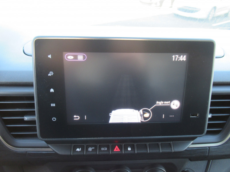 Photo 11 de l'offre de RENAULT TRAFIC III FG L2H1 3T 2.0 BLUE DCI 130CH GRAND CONFORT à 23990€ chez J'NOV AUTO