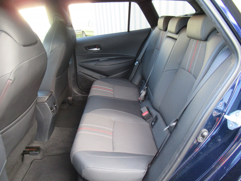 Photo 5 de l'offre de TOYOTA COROLLA TOURING SPT 184H GR SPORT MY21 à 23790€ chez J'NOV AUTO