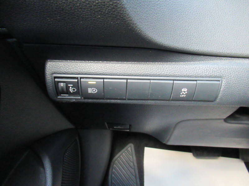 Photo 16 de l'offre de TOYOTA COROLLA TOURING SPT 184H GR SPORT MY21 à 23790€ chez J'NOV AUTO