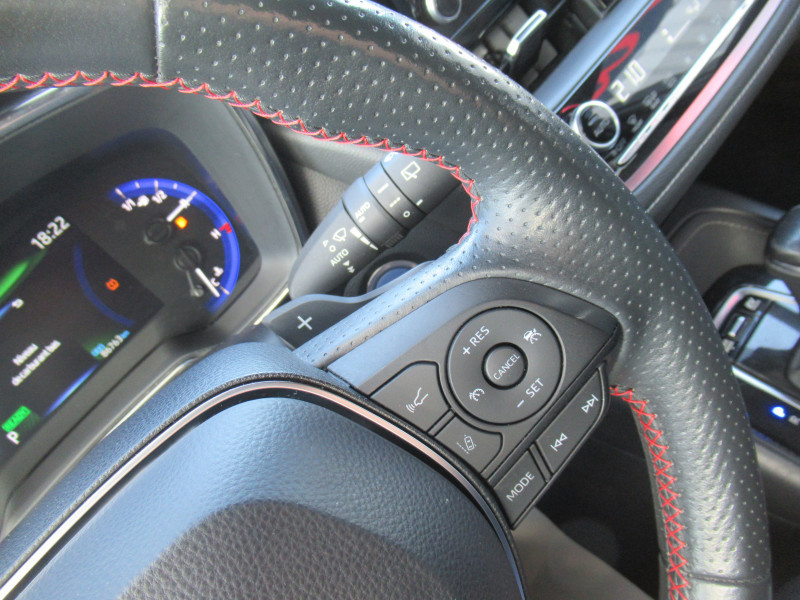 Photo 12 de l'offre de TOYOTA COROLLA TOURING SPT 184H GR SPORT MY21 à 23790€ chez J'NOV AUTO