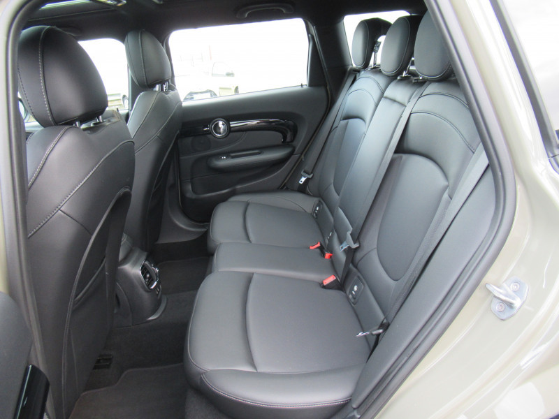 Photo 6 de l'offre de MINI CLUBMAN COOPER 136CH CANONBURY BVA7 à 16990€ chez J'NOV AUTO