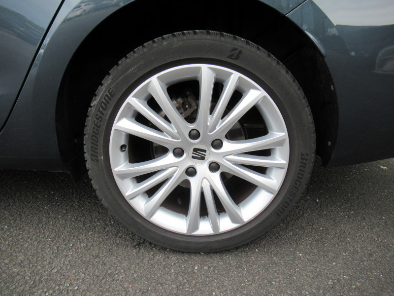 Photo 20 de l'offre de SEAT LEON ST 2.0 TDI 150CH BUSINESS DSG7 à 22990€ chez J'NOV AUTO