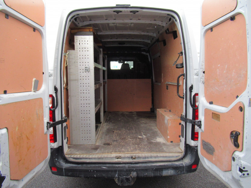 Photo 5 de l'offre de RENAULT MASTER III FG F3500 L2H2 2.3 DCI 135CH GRAND CONFORT E6 à 18990€ chez J'NOV AUTO