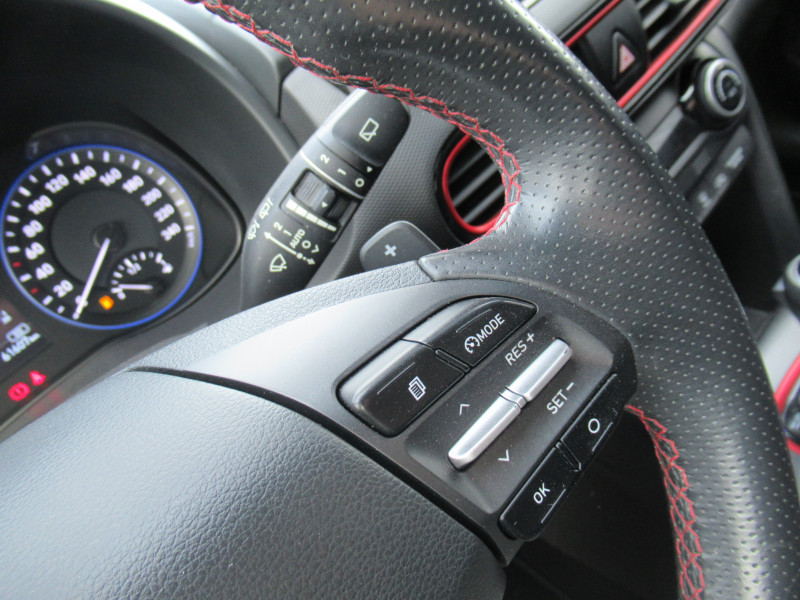 Photo 12 de l'offre de HYUNDAI KONA 1.6 GDI 141CH HYBRID CREATIVE DCT-6 à 17990€ chez J'NOV AUTO