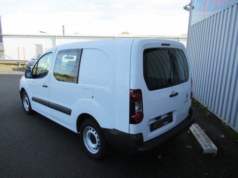 Photo 3 de l'offre de CITROEN BERLINGO XL 1.6 BLUEHDI 100 CABINE APPROFONDIE CONFORT à 14990€ chez J'NOV AUTO