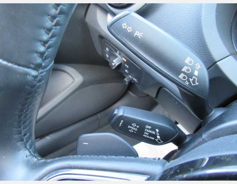 Photo 14 de l'offre de AUDI A3 CABRIOLET 2.0 TDI 150CH AMBITION LUXE S TRONIC 6 à 17990€ chez J'NOV AUTO