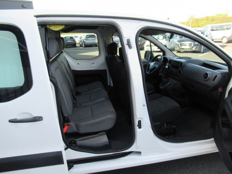 Photo 7 de l'offre de CITROEN BERLINGO XL 1.6 BLUEHDI 100 CABINE APPROFONDIE CONFORT à 14990€ chez J'NOV AUTO