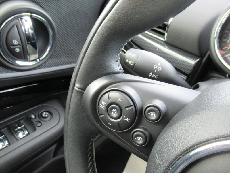 Photo 15 de l'offre de MINI CLUBMAN COOPER 136CH CANONBURY BVA7 à 16990€ chez J'NOV AUTO