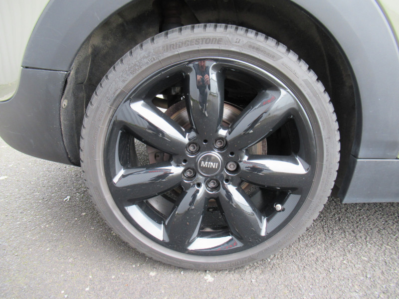 Photo 20 de l'offre de MINI CLUBMAN COOPER 136CH CANONBURY BVA7 à 16990€ chez J'NOV AUTO