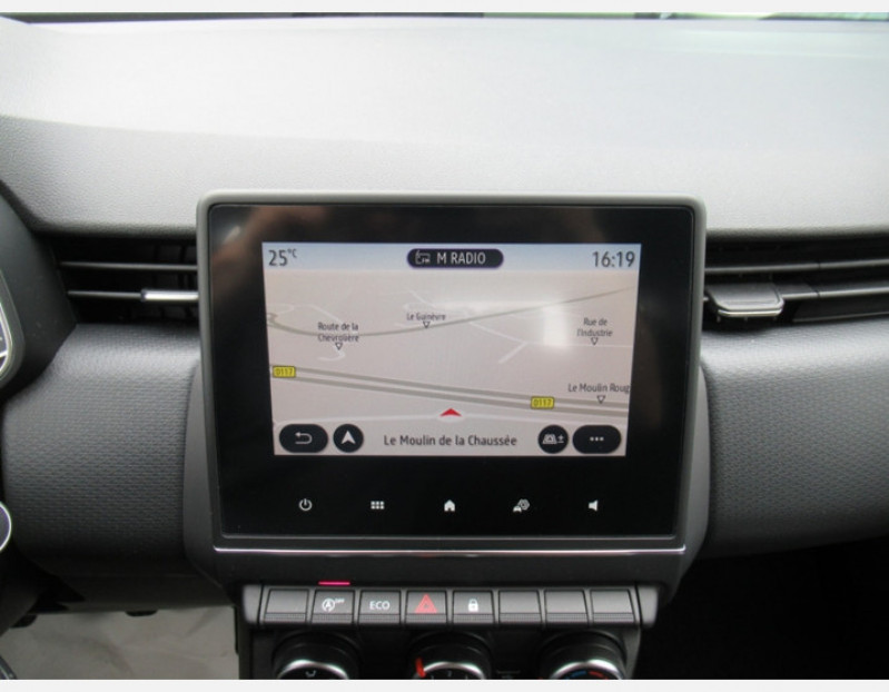 Photo 8 de l'offre de RENAULT CLIO V 1.0 SCE 65CH BUSINESS -21 à 11790€ chez J'NOV AUTO