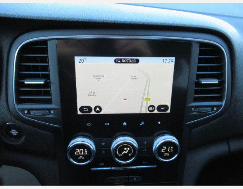 Photo 7 de l'offre de RENAULT MEGANE IV ESTATE 1.5 BLUE DCI 115CH BUSINESS EDC -21N à 16990€ chez J'NOV AUTO