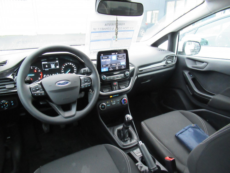 Photo 4 de l'offre de FORD FIESTA 1.1 75CH COOL & CONNECT 5P à 13490€ chez J'NOV AUTO