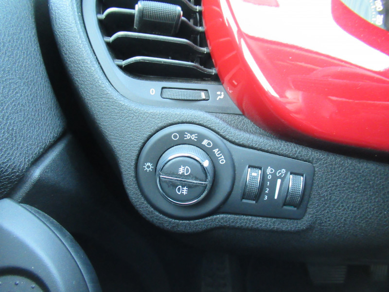 Photo 7 de l'offre de FIAT 500X 1.4 MULTIAIR 16V 140CH CLUB DCT à 13990€ chez J'NOV AUTO