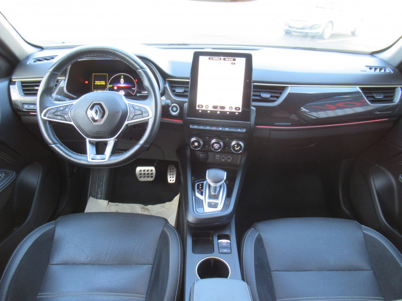 Photo 6 de l'offre de RENAULT ARKANA 1.6 E-TECH HYBRIDE 145CH ENGINEERED -22 à 22490€ chez J'NOV AUTO