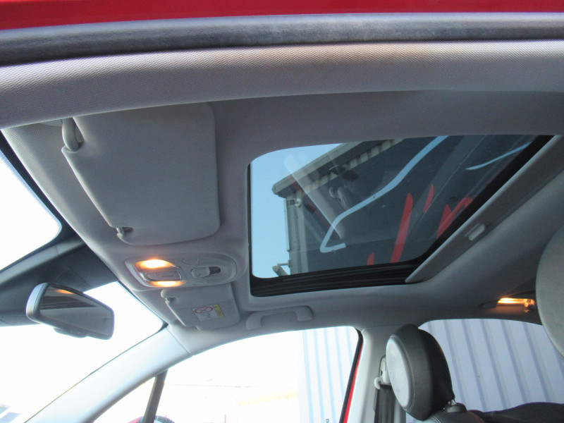 Photo 5 de l'offre de FIAT 500X 1.4 MULTIAIR 16V 140CH CLUB DCT à 13990€ chez J'NOV AUTO