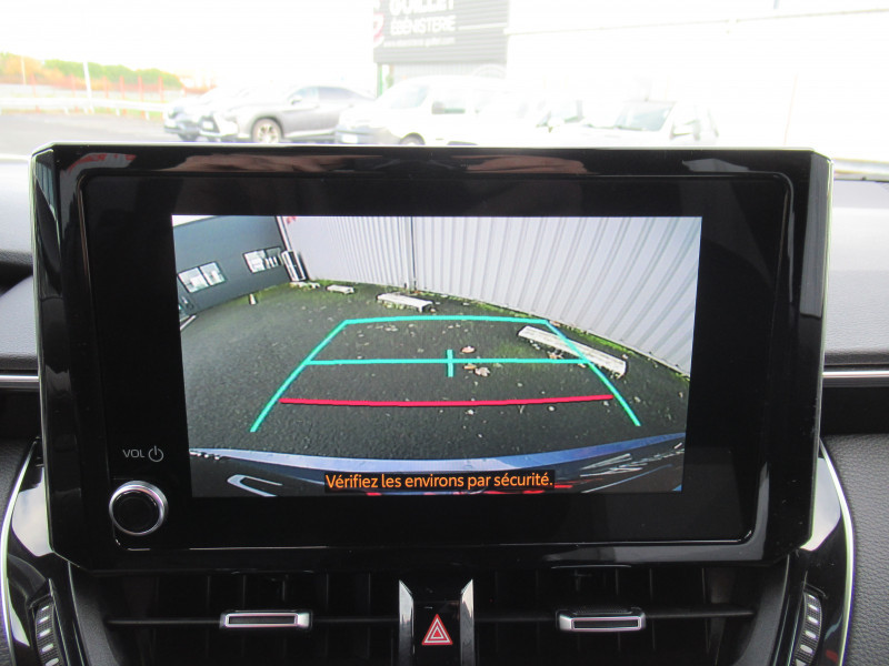 Photo 11 de l'offre de TOYOTA COROLLA TOURING SPT 184H DYNAMIC BUSINESS + PROGRAMME BEYOND ZERO ACADEMY MY22 à 19990€ chez J'NOV AUTO