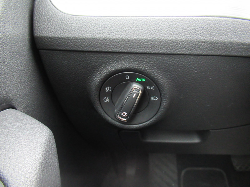 Photo 11 de l'offre de SKODA SUPERB COMBI 1.5 TSI ACT 150CH BUSINESS DSG7 à 24990€ chez J'NOV AUTO