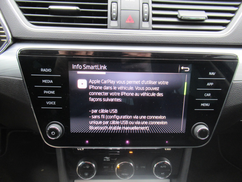 Photo 17 de l'offre de SKODA SUPERB COMBI 1.5 TSI ACT 150CH BUSINESS DSG7 à 24990€ chez J'NOV AUTO