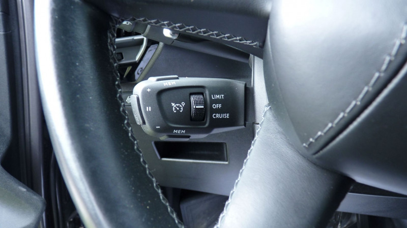 Photo 9 de l'offre de DS DS 7 CROSSBACK BLUEHDI 180CH GRAND CHIC AUTOMATIQUE 128G à 22490€ chez Vent d'ouest automobiles