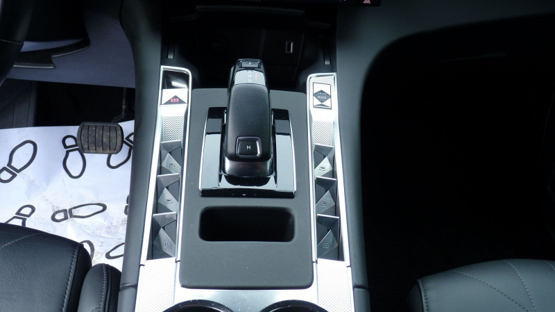 Photo 11 de l'offre de DS DS 7 CROSSBACK BLUEHDI 180CH GRAND CHIC AUTOMATIQUE 128G à 22490€ chez Vent d'ouest automobiles