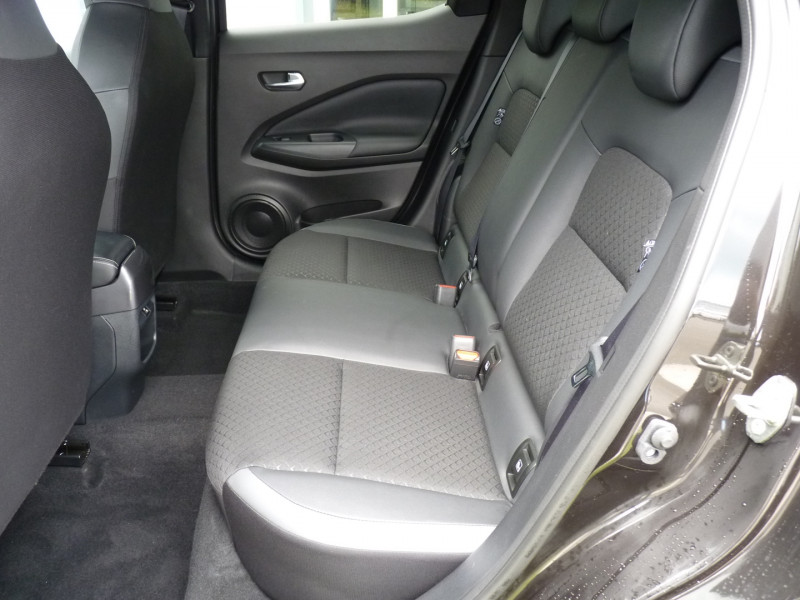 Photo 6 de l'offre de NISSAN JUKE 1.0 DIG-T 114CH SHADOW 2023.5 à 18990€ chez Vent d'ouest automobiles