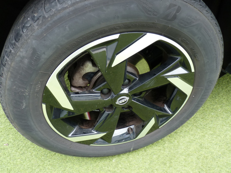 Photo 16 de l'offre de NISSAN JUKE 1.0 DIG-T 114CH SHADOW 2023.5 à 18990€ chez Vent d'ouest automobiles