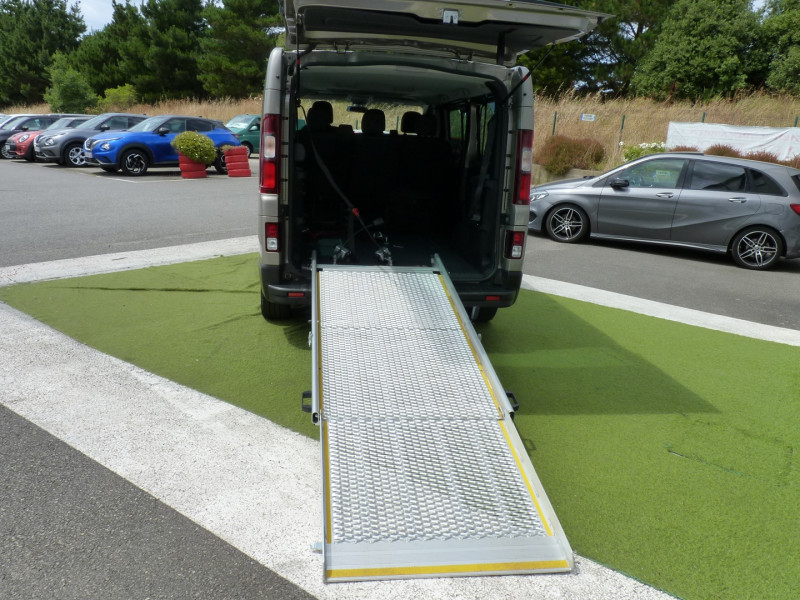 Photo 13 de l'offre de FIAT TALENTO PANORAMA 1.2 LH1 1.6 MULTIJET 120CH TPMR 6 PLACES à 24990€ chez Vent d'ouest automobiles