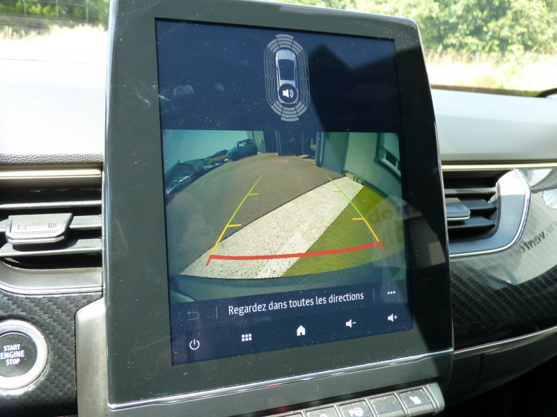 Photo 14 de l'offre de RENAULT ARKANA 1.6 E-TECH HYBRIDE 145CH ENGINEERED -22 à 22490€ chez Vent d'ouest automobiles