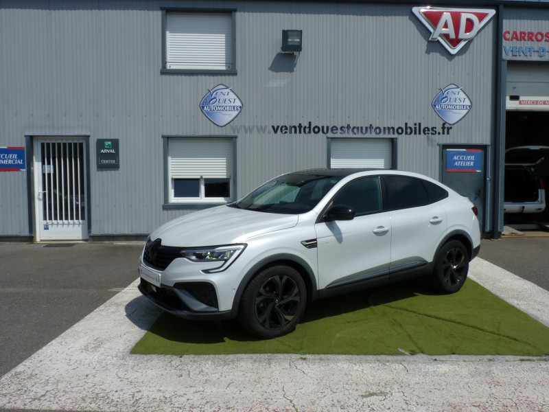 Renault ARKANA 1.6 E-TECH HYBRIDE 145CH ENGINEERED -22 Hybride BLANC NACRE Occasion à vendre
