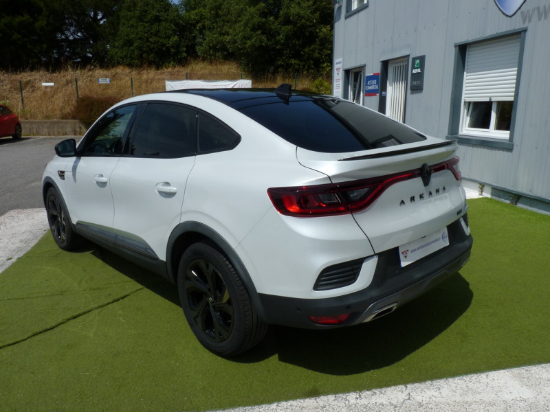 Photo 3 de l'offre de RENAULT ARKANA 1.6 E-TECH HYBRIDE 145CH ENGINEERED -22 à 22490€ chez Vent d'ouest automobiles