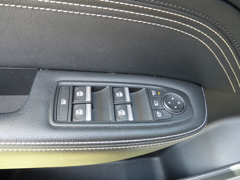 Photo 12 de l'offre de RENAULT ARKANA 1.6 E-TECH HYBRIDE 145CH ENGINEERED -22 à 22490€ chez Vent d'ouest automobiles