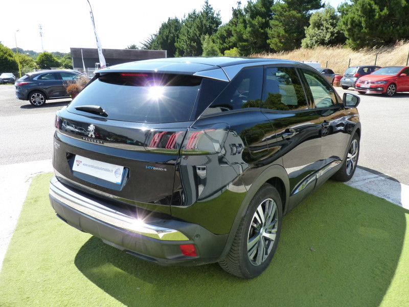 Photo 4 de l'offre de PEUGEOT 3008 HYBRID4 300CH ALLURE PACK E-EAT8 à 21990€ chez Vent d'ouest automobiles