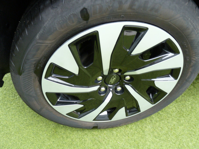 Photo 16 de l'offre de FORD PUMA 1.0 FLEXIFUEL 125CH S&S MHEV TITANIUM à 17490€ chez Vent d'ouest automobiles