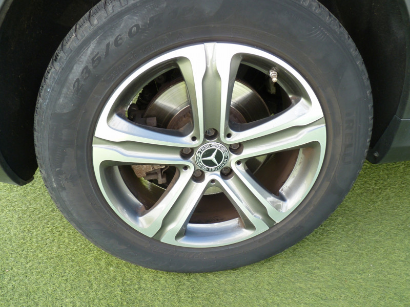 Photo 13 de l'offre de MERCEDES-BENZ GLC 220 D 170CH EXECUTIVE 4MATIC 9G-TRONIC à 24490€ chez Vent d'ouest automobiles