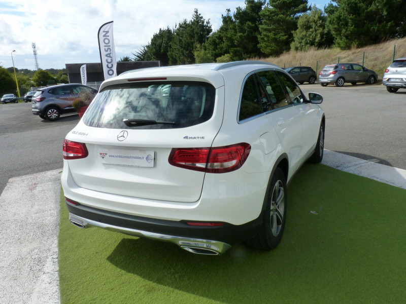 Photo 4 de l'offre de MERCEDES-BENZ GLC 220 D 170CH EXECUTIVE 4MATIC 9G-TRONIC à 24490€ chez Vent d'ouest automobiles