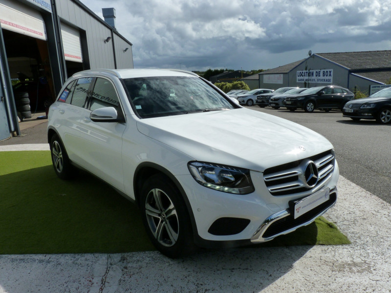Photo 2 de l'offre de MERCEDES-BENZ GLC 220 D 170CH EXECUTIVE 4MATIC 9G-TRONIC à 24490€ chez Vent d'ouest automobiles