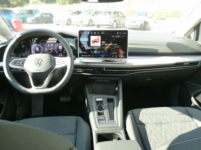Photo 7 de l'offre de VOLKSWAGEN GOLF VIII 1.5 ETSI EVO2 116CH VW EDITION DSG7 à 28990€ chez Vent d'ouest automobiles