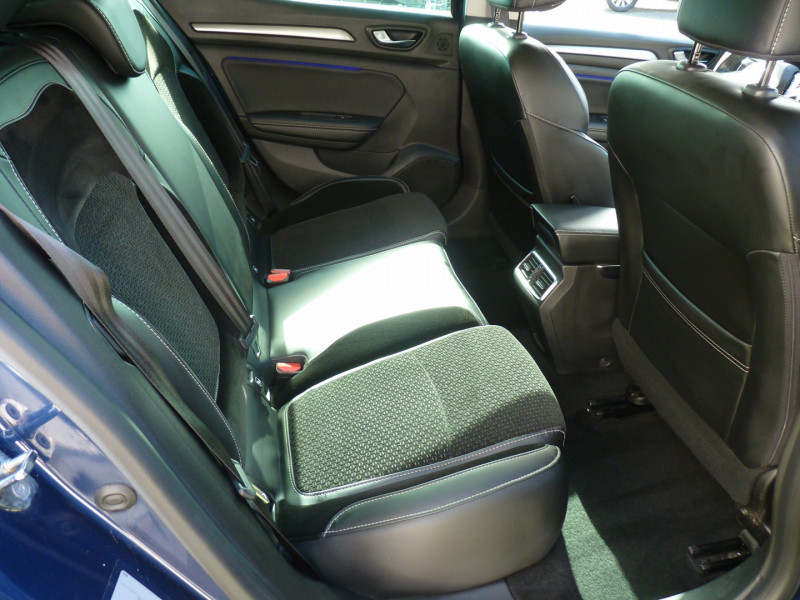 Photo 6 de l'offre de RENAULT MEGANE IV 1.2 TCE 130CH ENERGY INTENS à 13490€ chez Vent d'ouest automobiles