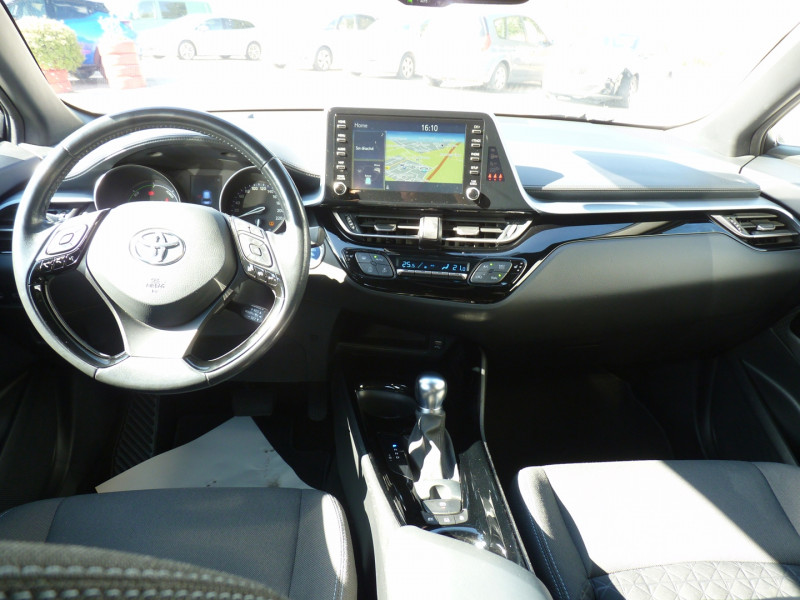 Photo 7 de l'offre de TOYOTA C-HR 184H DISTINCTIVE 2WD E-CVT MY20 à 22490€ chez Vent d'ouest automobiles