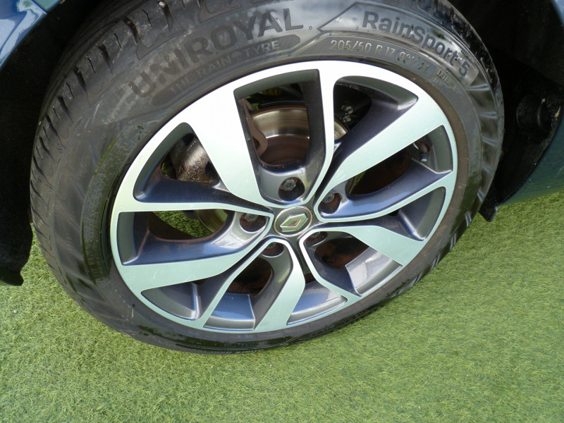 Photo 16 de l'offre de RENAULT MEGANE IV 1.2 TCE 130CH ENERGY INTENS à 13490€ chez Vent d'ouest automobiles