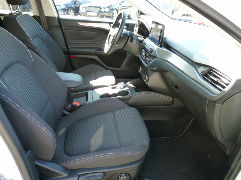 Photo 5 de l'offre de FORD FOCUS SW 1.5 ECOBLUE 120CH TITANIUM X BVA à 16990€ chez Vent d'ouest automobiles