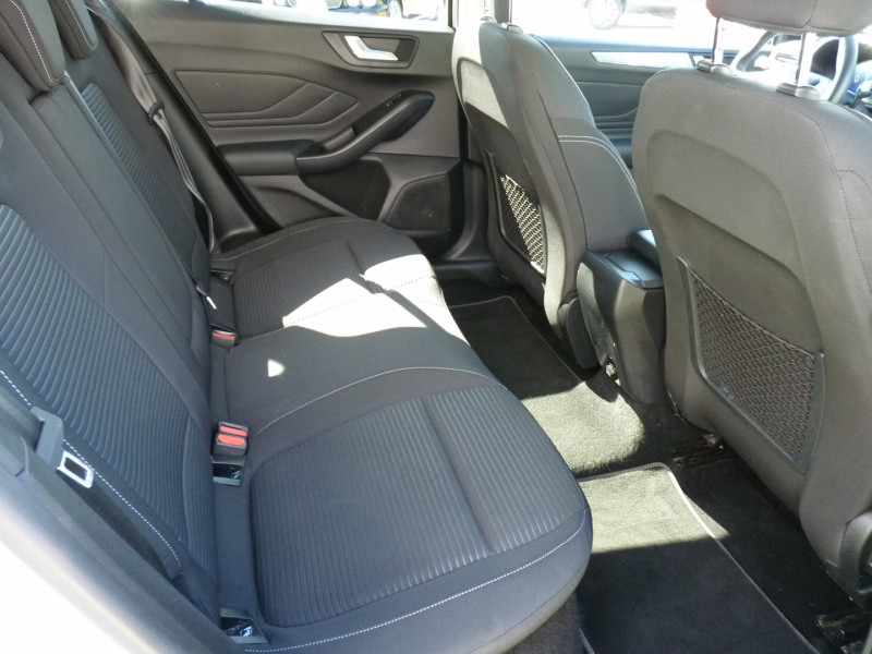 Photo 6 de l'offre de FORD FOCUS SW 1.5 ECOBLUE 120CH TITANIUM X BVA à 16990€ chez Vent d'ouest automobiles