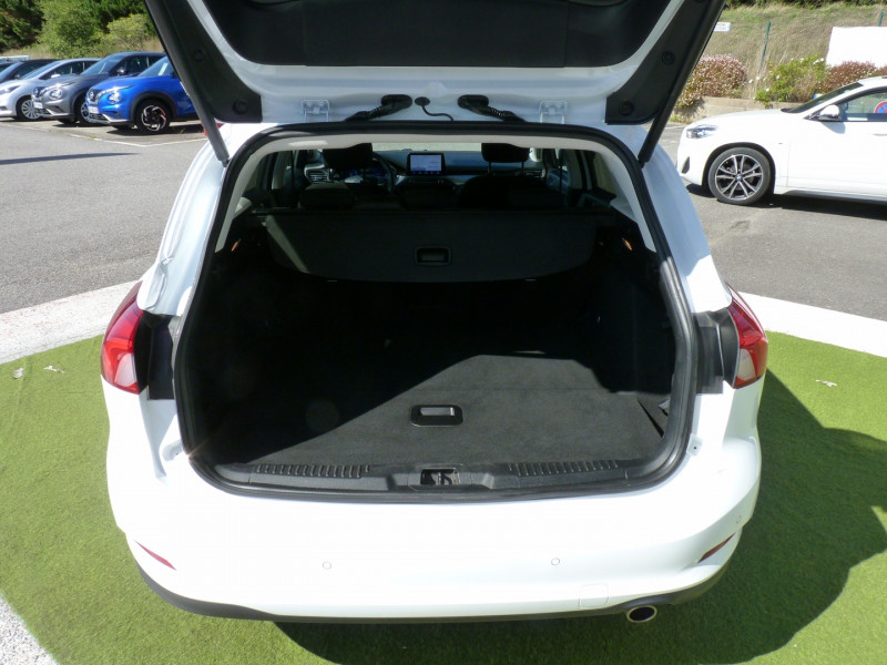 Photo 15 de l'offre de FORD FOCUS SW 1.5 ECOBLUE 120CH TITANIUM X BVA à 16990€ chez Vent d'ouest automobiles